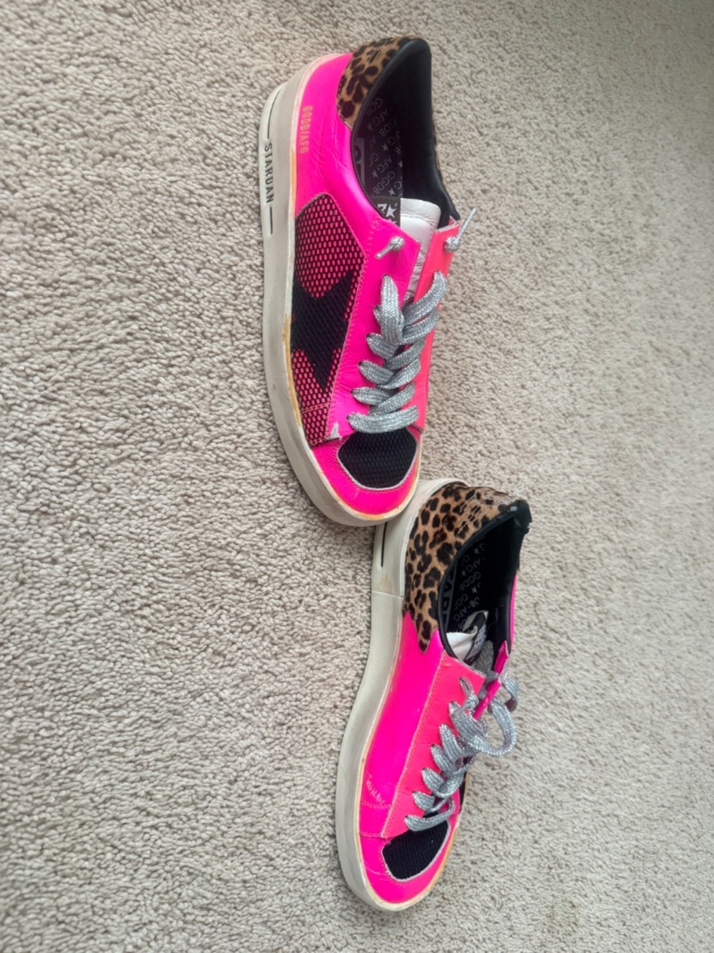 Pink Golden Goose - Picture 2 of 3